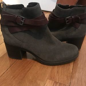 NWOT Sam Edelman booties